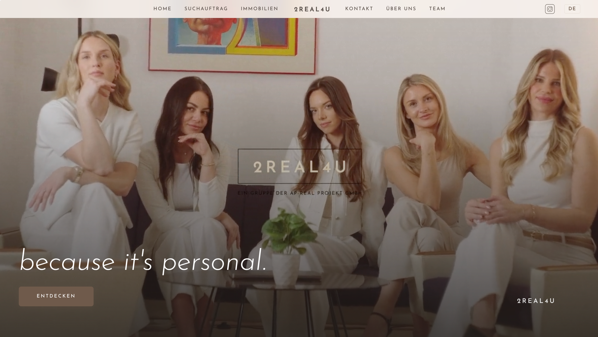 2REAL4U website screenshot